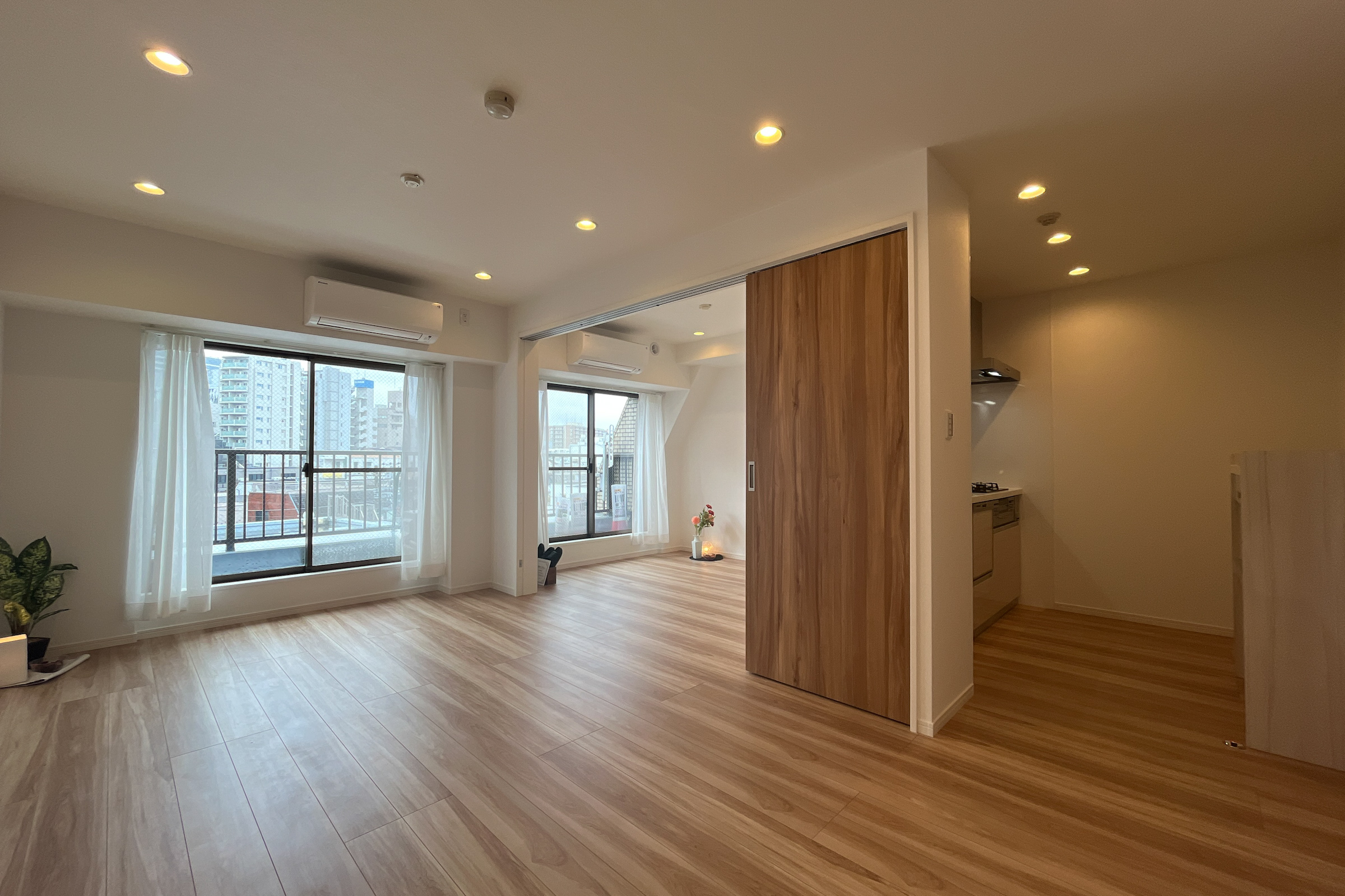 内観写真をアップロード